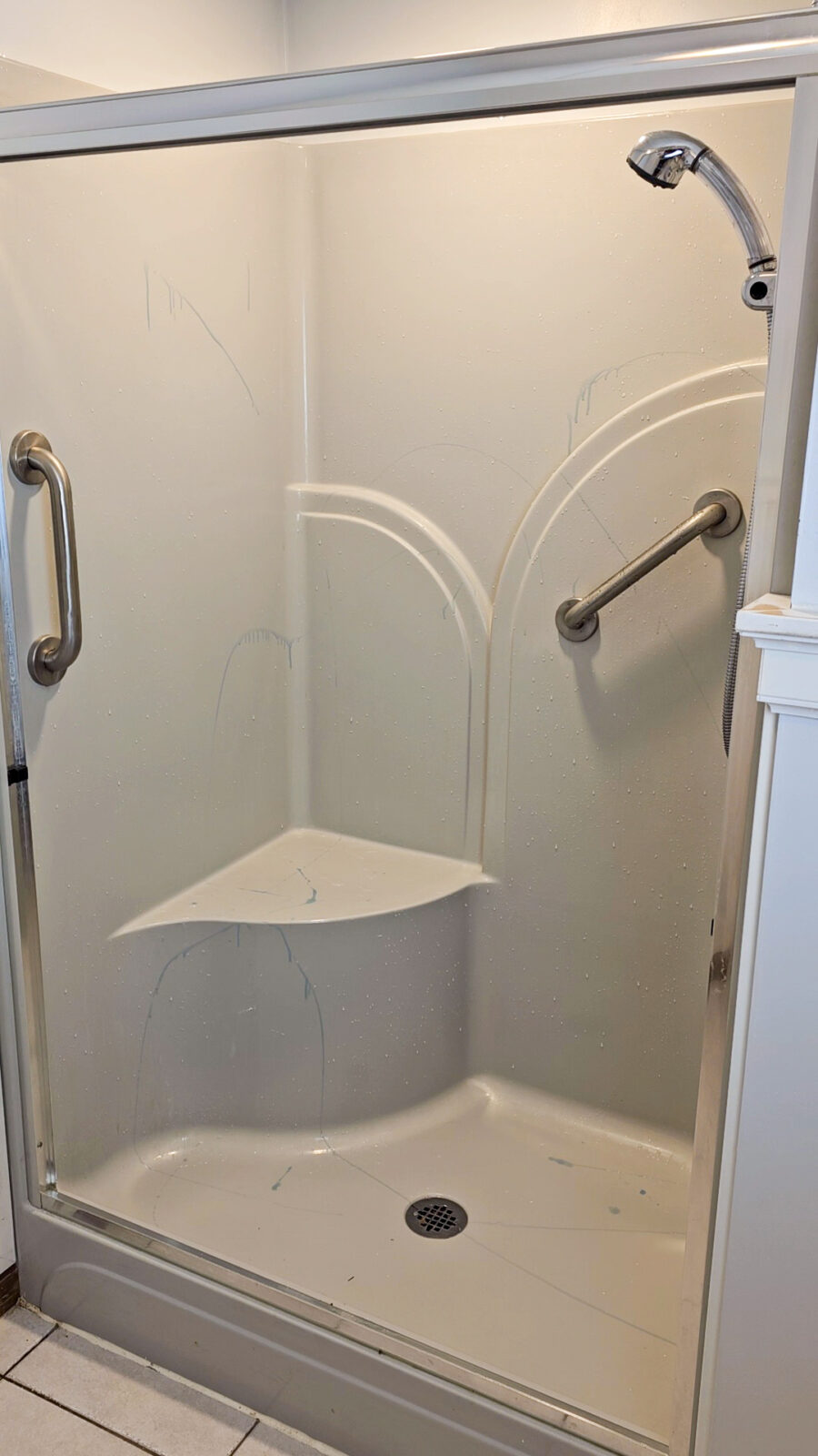 How to Paint a Shower or Tub - Cedar Hill Builder